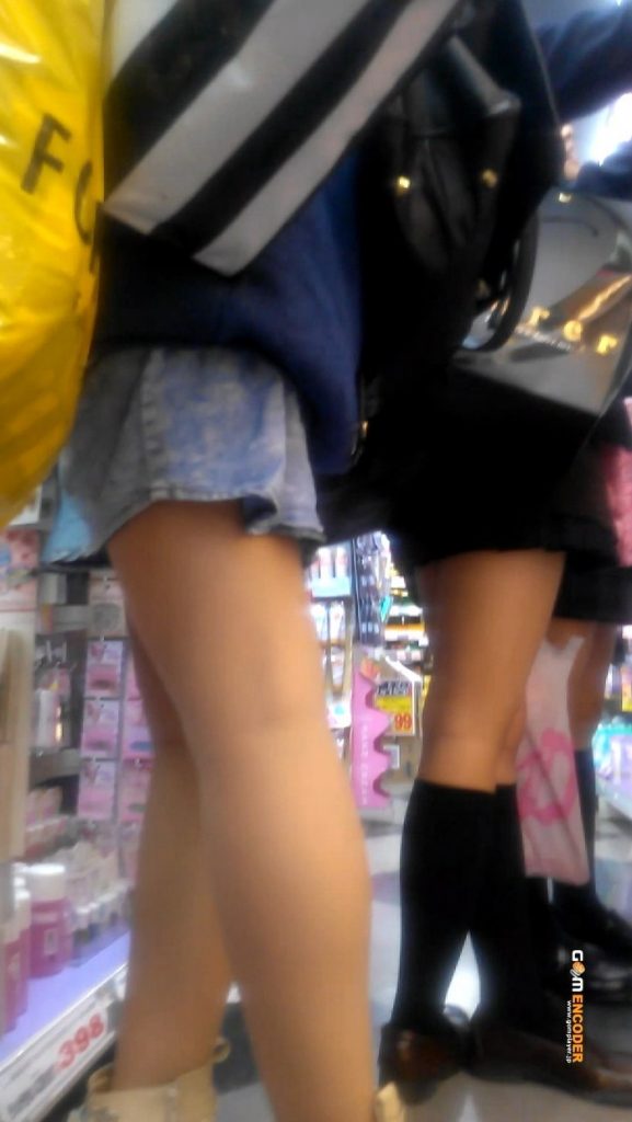 [ジャグ帝]【全盛期】ミニスカパンチラ女良たち＾＾